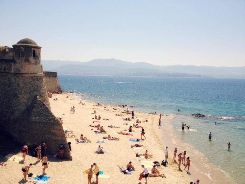 Rue Pietonne Ajaccio *